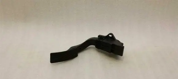 Mercedes-Benz A W176 Accelerator throttle pedal A2463001904