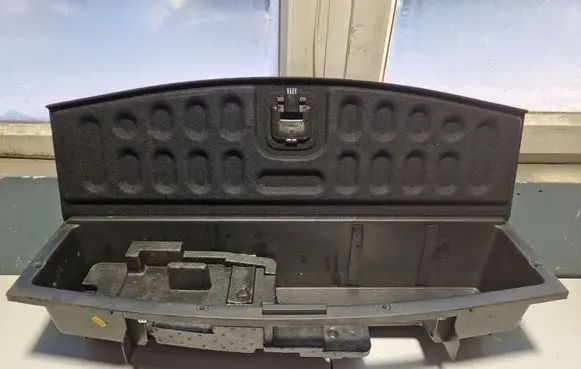 Chevrolet Captiva Glove box in trunk 96630534