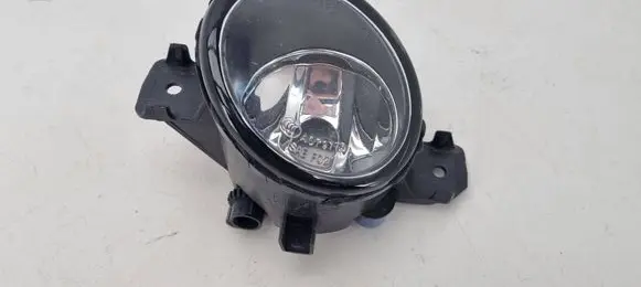 Nissan Juke I F15 Front fog light 10000651 261558992A 0602201