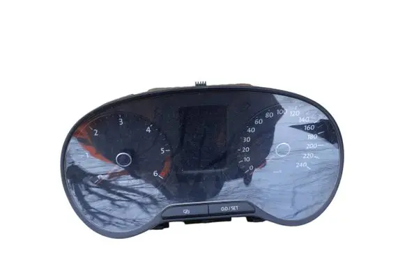 Volkswagen Polo V 6R Speedometer (instrument cluster) A2C53332250 10304124