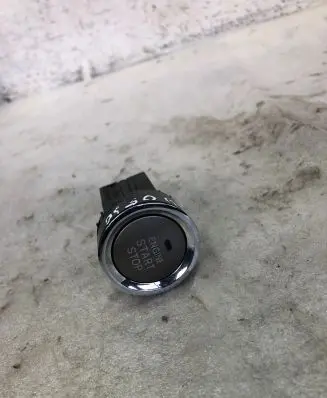 Lexus IS 220D-250-350 Engine start stop button switch 2842a
