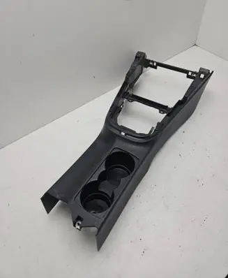 Volkswagen Golf VI Center console 5K0863243C