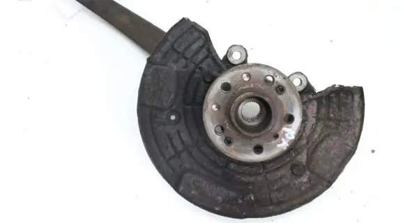 Mercedes-Benz ML W164 Front wheel hub