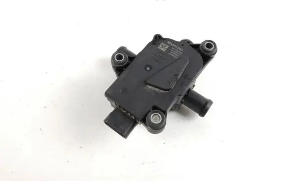 Porsche Taycan 9J1 Electric auxiliary coolant/water pump 9J1963375N