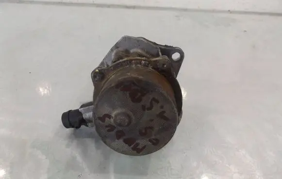 Renault Modus Vacuum pump 8200399569