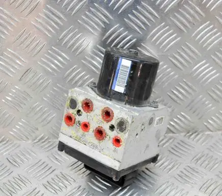 Volkswagen PASSAT B6 ABS Pump 16705715P 16705915