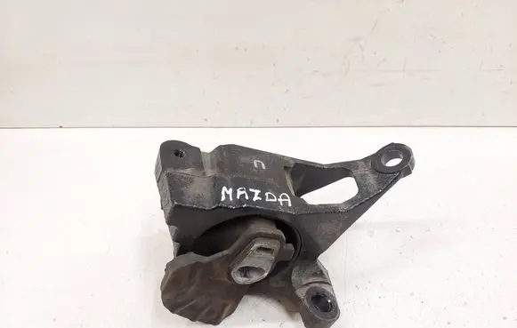 Engine mount bracket