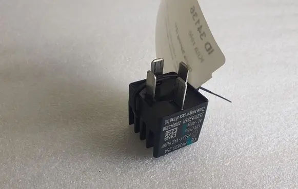Dacia Spring Other relay 252305285R HF3633