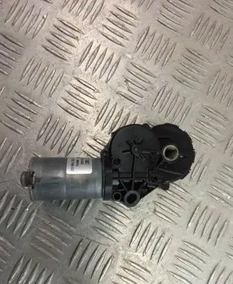BMW 5 F10 F11 Seat adjustment motor 9168746