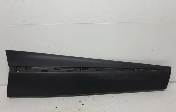 Renault Captur Front door trim (molding) 801867830R