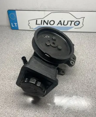 BMW 7 E65 E66 Power steering pump 6756575