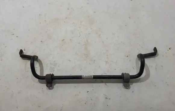 Renault Captur II Front anti-roll bar/sway bar 546113899R