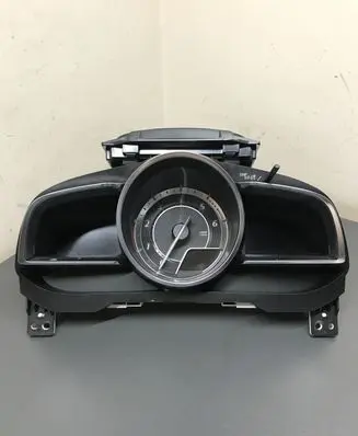 Mazda 3 II Speedometer (instrument cluster)