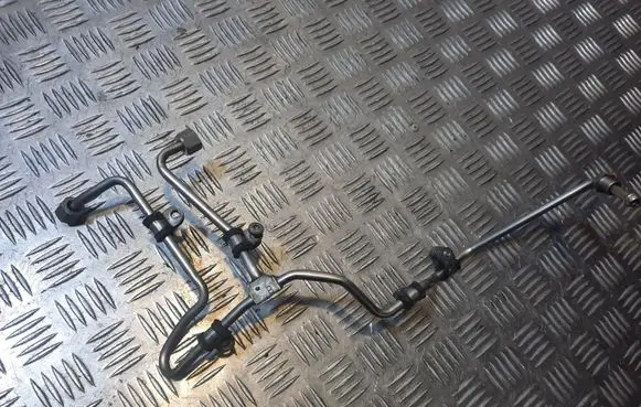 Audi Q5 SQ5 Fuel line pipe 06E127501T