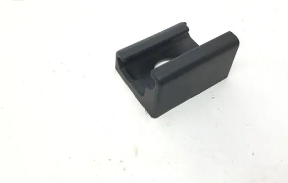 BMW X3 G01 Front driver seat rail trim 7415073