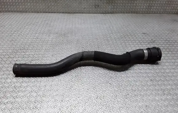 BMW 5 E39 Engine coolant pipe/hose