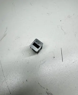 BMW 7 G11 G12 USB socket connector 9368857 74558010 84109368857