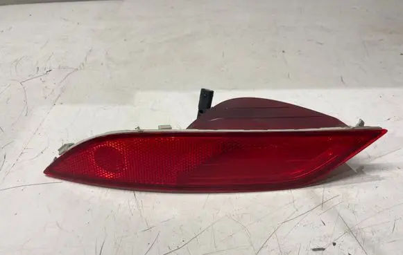 Volvo V40 Rear fog light 31420159