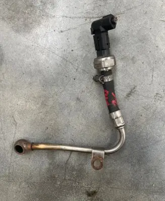 BMW 5 F10 F11 Exhaust gas pressure sensor 8507634 28370