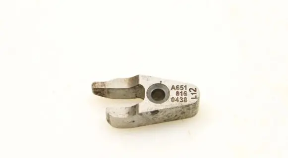 Mercedes-Benz E C207 W207 Fuel Injector clamp holder A6510160438