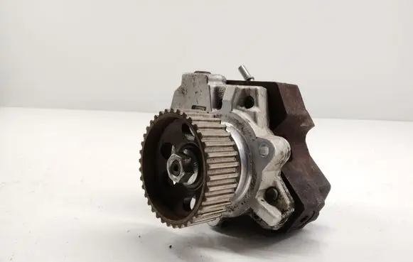 Dodge Nitro Fuel injection high pressure pump 0445010152