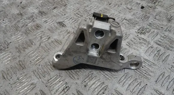 KIA Xceed Engine mount bracket 2B011PH