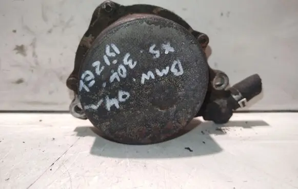 BMW X3 E83 Vacuum valve 