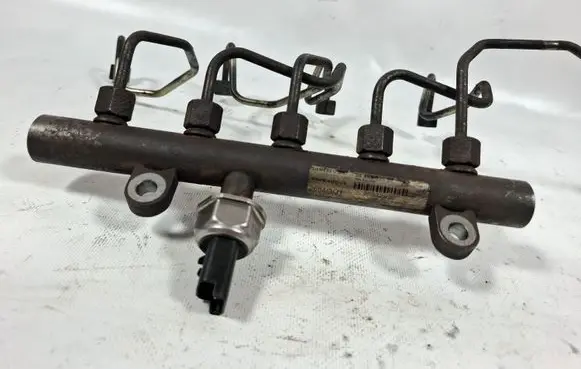 Volvo S40 Fuel main line pipe 9645689580 55PP0202 20032828