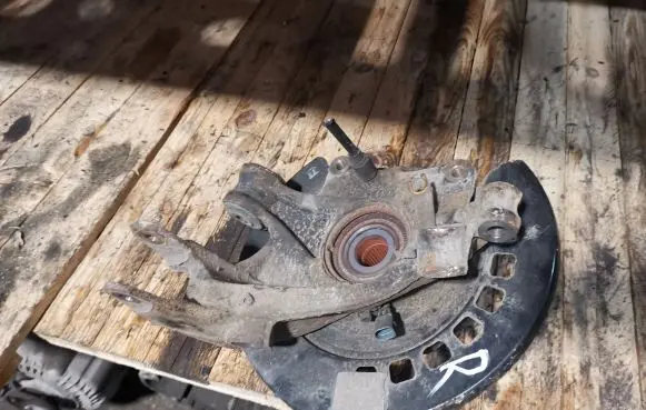 Audi Q7 4L Rear wheel hub