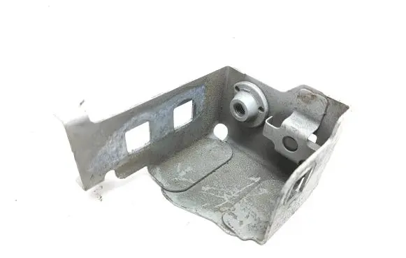 Renault Talisman Fender mounting bracket 622350041R