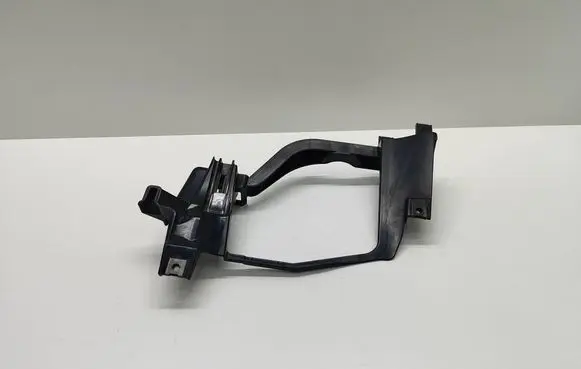 BMW 5 E60 E61 Headlight/headlamp mounting bracket 158737 15873700