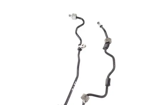 Mercedes-Benz ML W164 Fuel injector supply line/pipe A6420700033