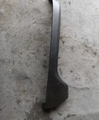BMW 5 G30 G31 G38 Front driver seat rail trim 7317447 WXE300005 60829010