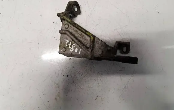 Renault Scenic I Engine mounting bracket 7700115681