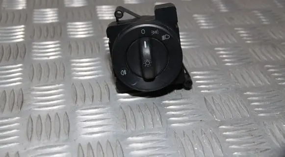 Light switch