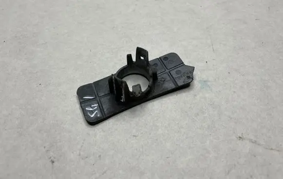 BMW 7 G11 G12 Front parking sensor holder (PDC) 7357198