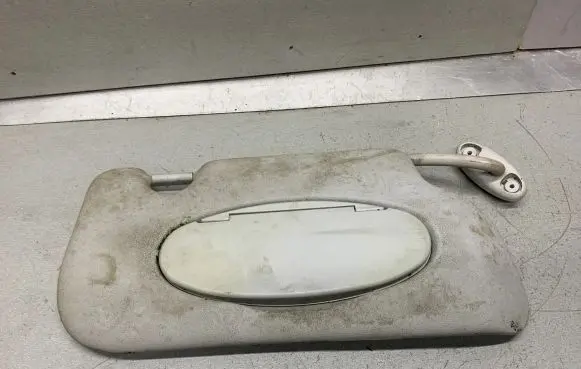 Mini One - Cooper R50 - 53 Sun visor