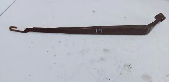 Toyota Auris 150 Front wiper blade arm 3451926