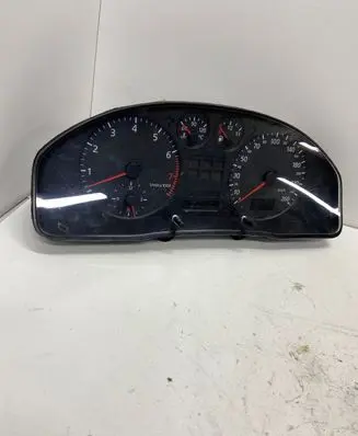 Audi A4 S4 B5 8D Speedometer (instrument cluster) 8D0919861H 110008989002