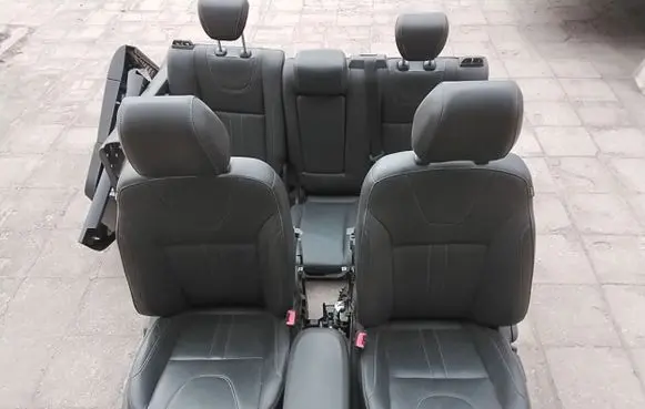 Ford Kuga II Interior set 1947708