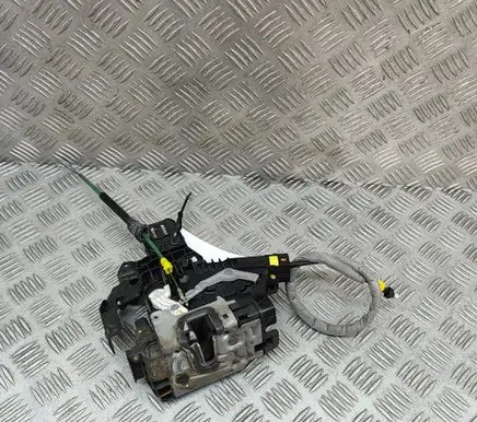 Mercedes-Benz C W205 Coupe door lock (next to the handle) A0997202300