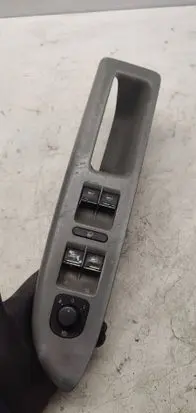 Volkswagen Golf Plus Front door window switch trim 5M1867371B
