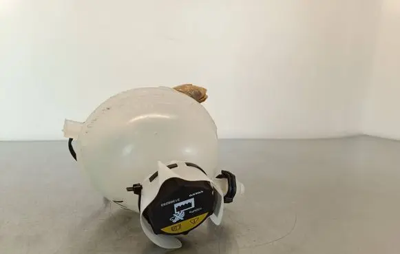 Volvo V60 Coolant expansion tank/reservoir 31368276 BQ6KA