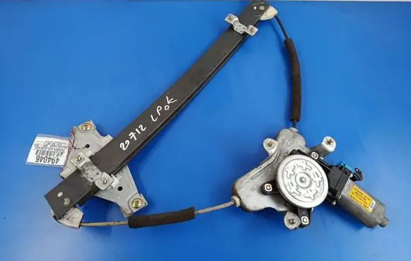 Chevrolet Lacetti Front door window regulator with motor
