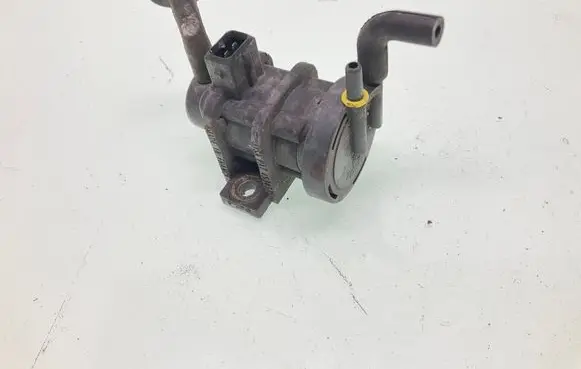 Opel Zafira A Turbo solenoid valve 09128022
