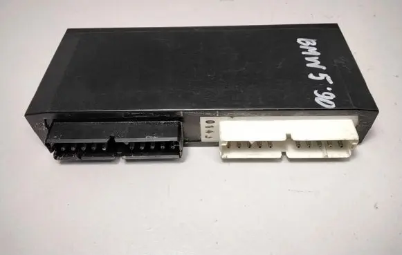 BMW 5 E34 Comfort/convenience module 61351379741