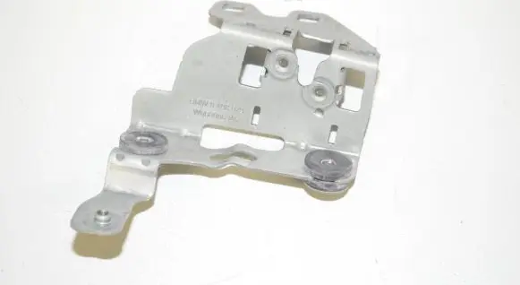 BMW 3 G20 G21 Tailgate window lock/catch/latch 8498979 61618498979