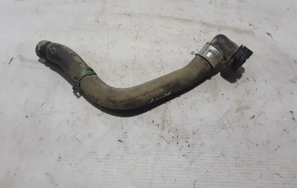 Renault Scenic IV - Grand scenic IV Engine coolant pipe/hose 924000872R