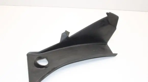 Tesla Model S Rear/tail light trim molding 100667400G