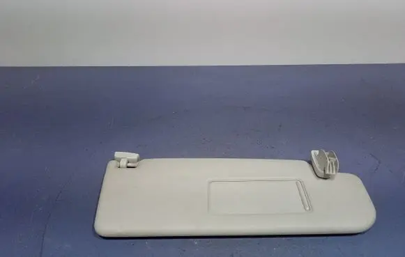 Seat Toledo III (5P) Sun visor 6Q0857552